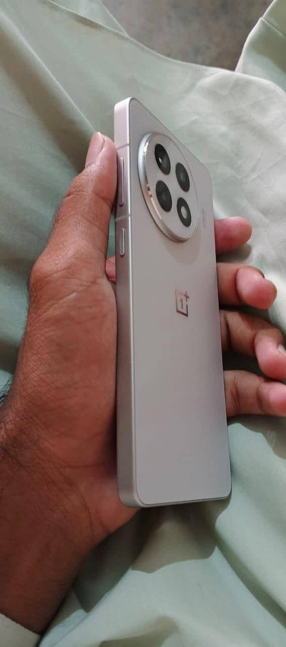 One Plus 13R 2