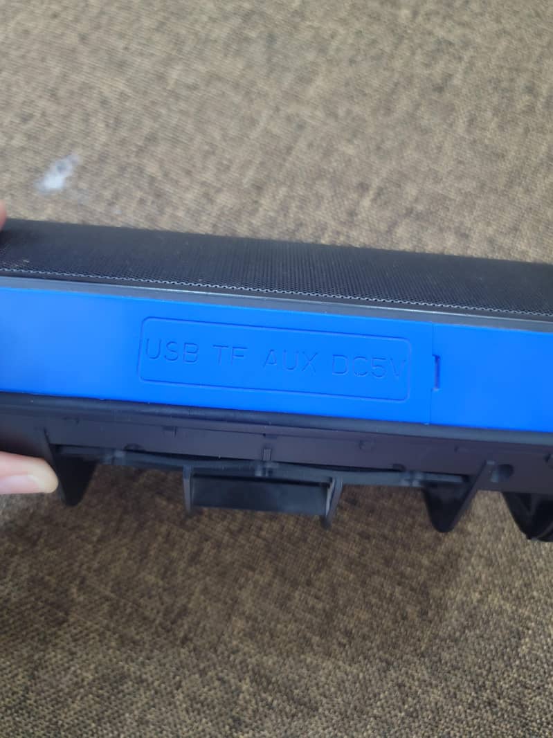 B11 speaker 1
