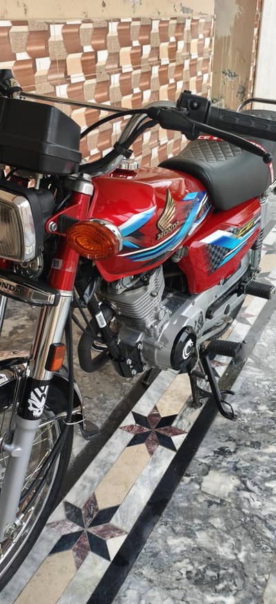 2024 model isb no. bio available location kallar syedan o3ooo521o56