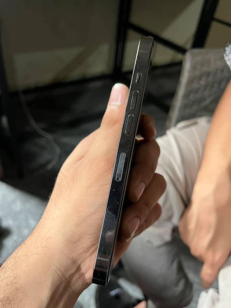 Apple iPhone 13 Pro 5