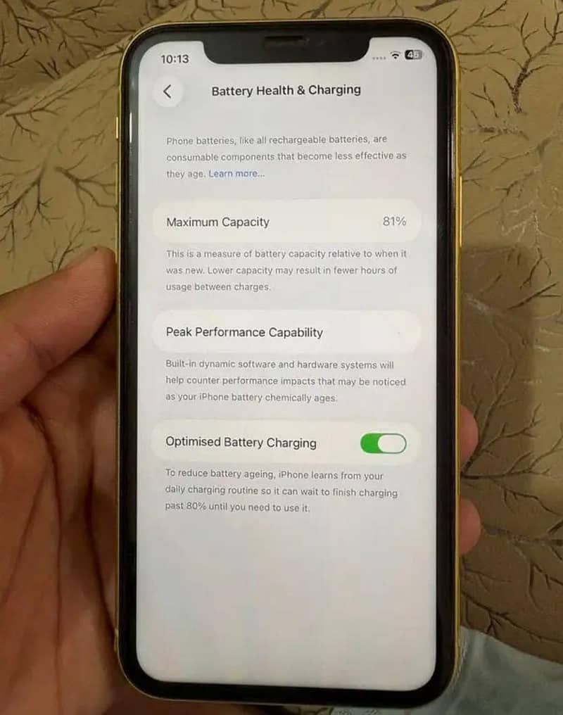 Apple iPhone 11 0
