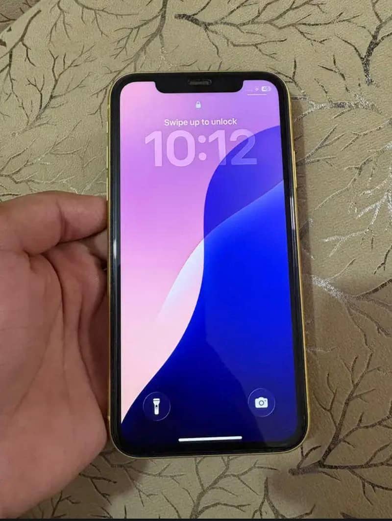 Apple iPhone 11 3