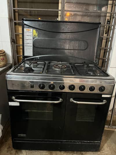cooking range for in good condition