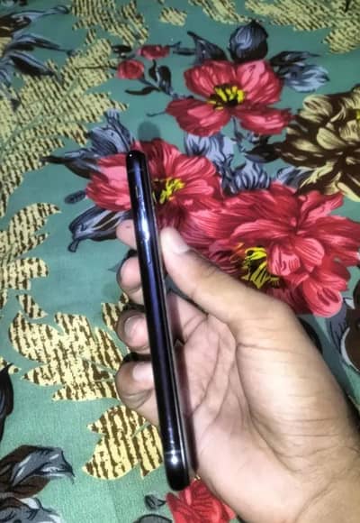 Apple iPhone 11 Pro