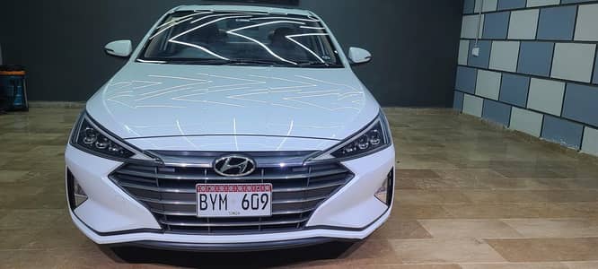 Hyundai Elantra 2023