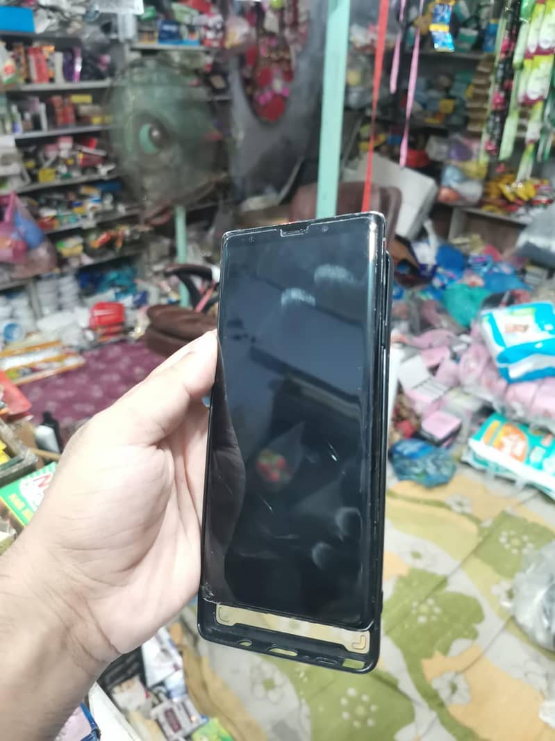 Samsung Mobile Note 9 1