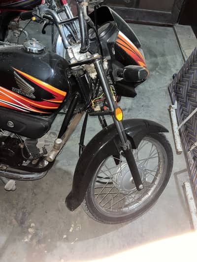 Honda prider 100