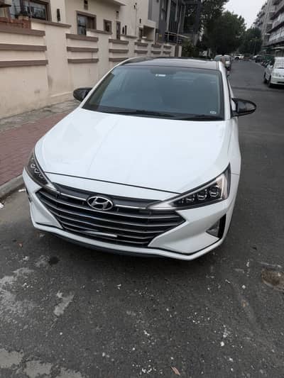 Hyundai Elantra 2021