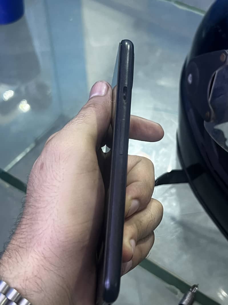 Google Pixel 5a 1