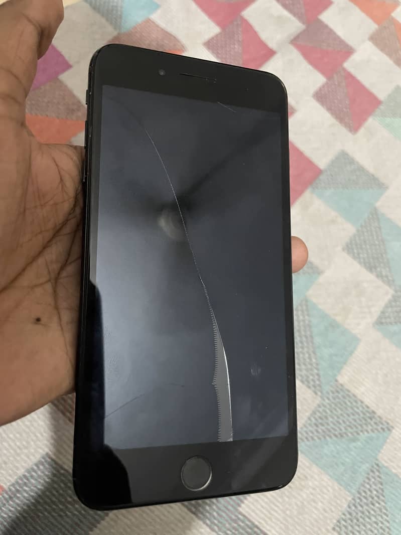 Apple iPhone 7 Plus 2