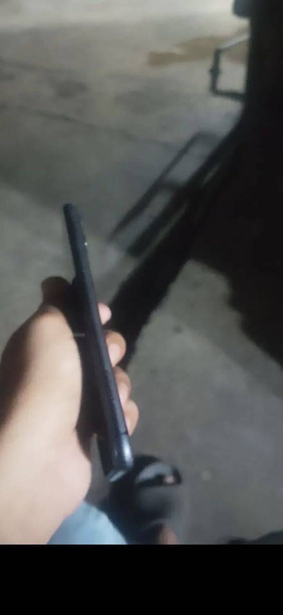 Apple iPhone 11 0