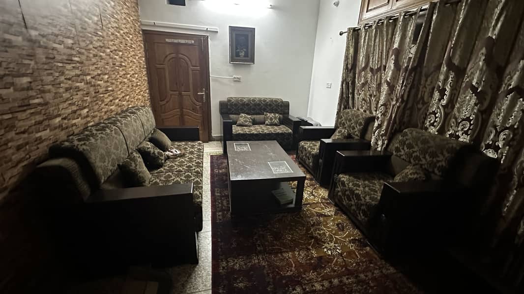 7 Seater sofa set 0