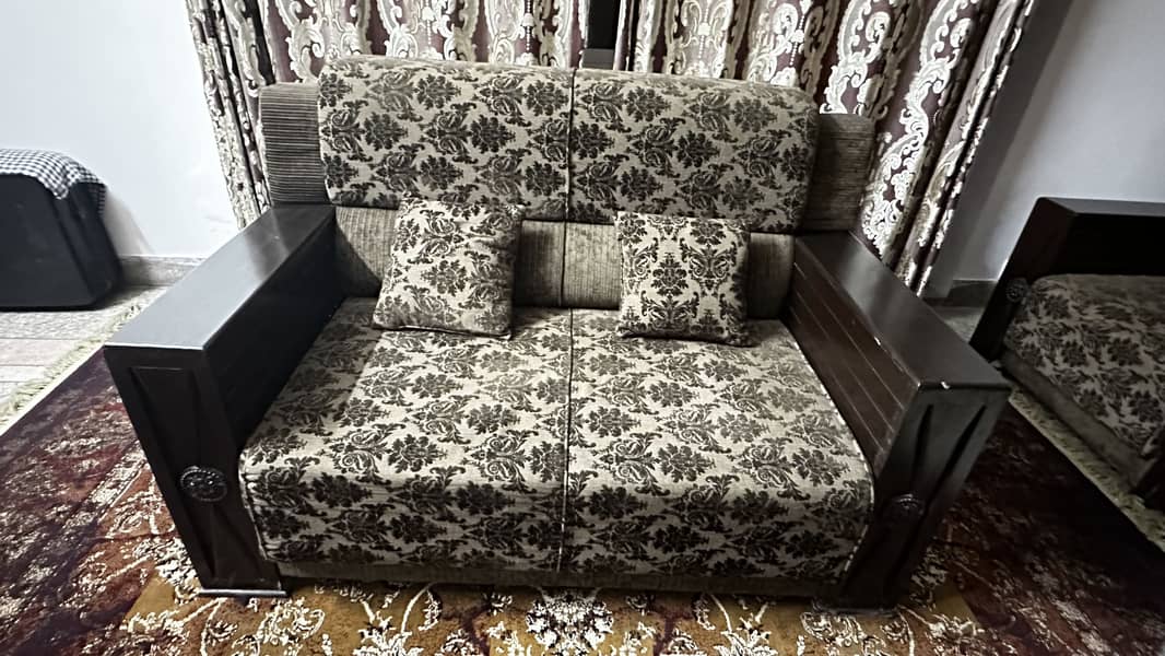7 Seater sofa set 5