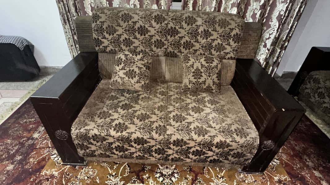 7 Seater sofa set 8