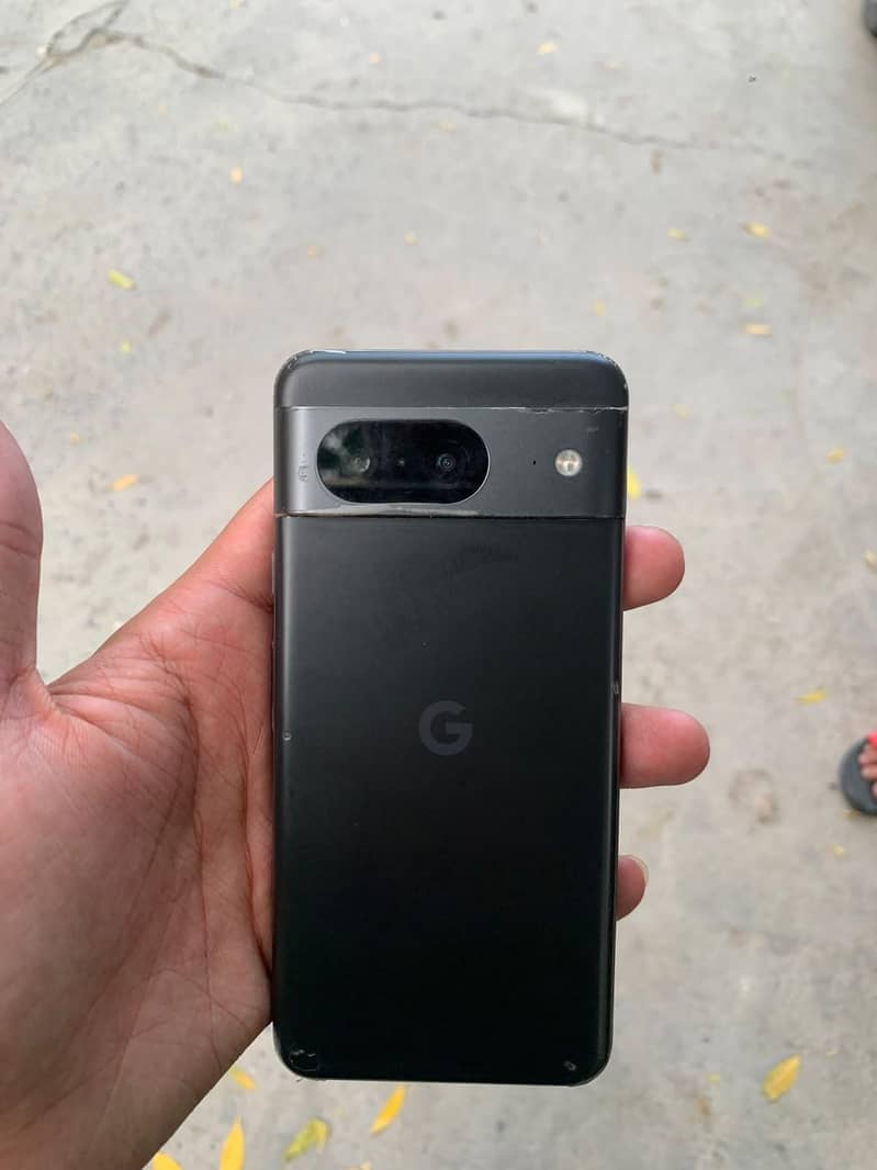 Google Pixel 8 1