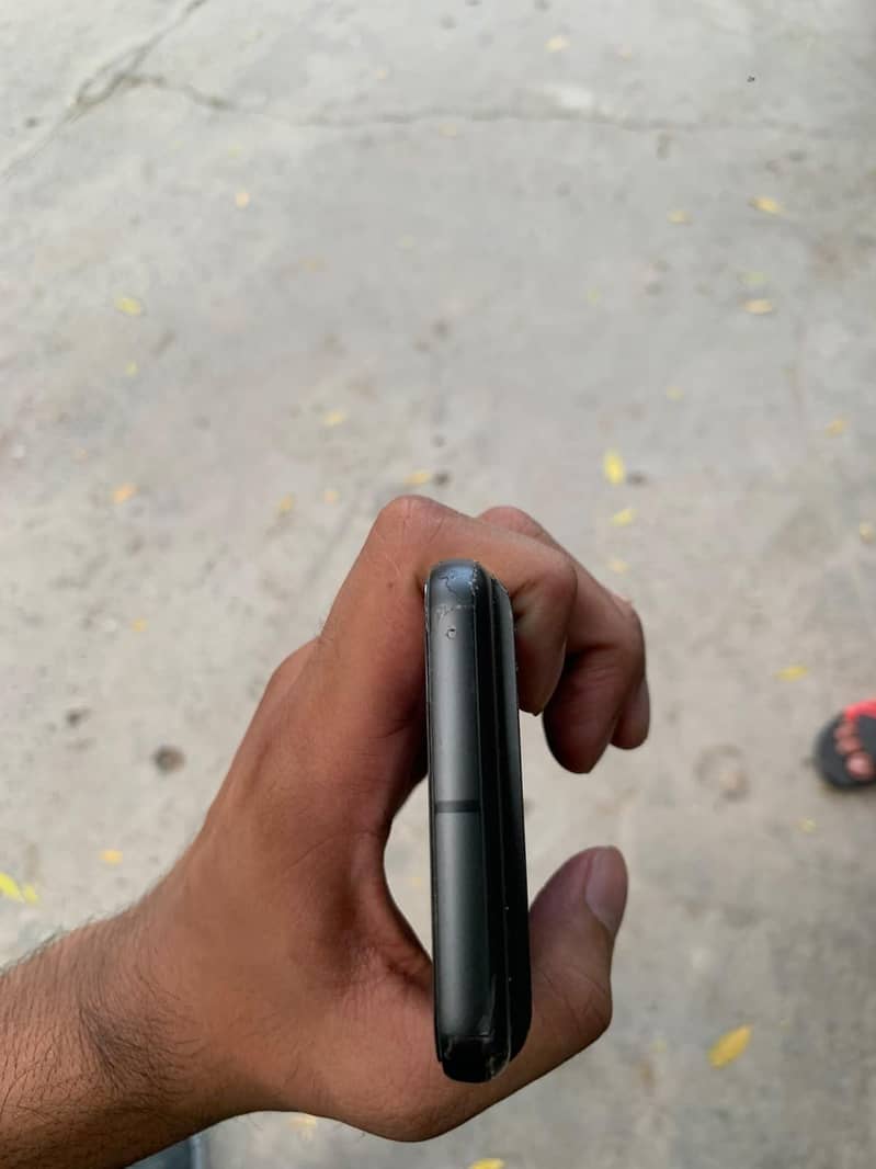 Google Pixel 8 2