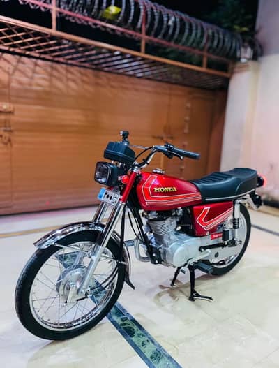 125 2023 model