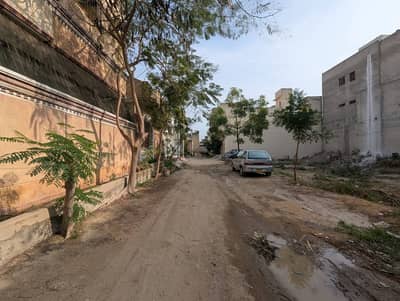120 SQYRDS RESIDENTIAL PLOT AVAILABLE BEST OPPORTUNITY FOR INVESTMENT