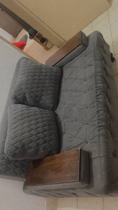 Biklol munasib price Wood sofa set good condition big size