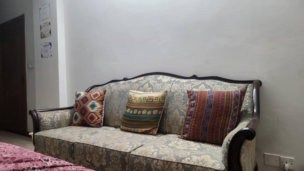 SOFAS FOR SALE 5