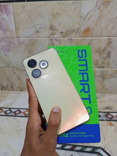Infinix Smart 8 (Exchange possible)