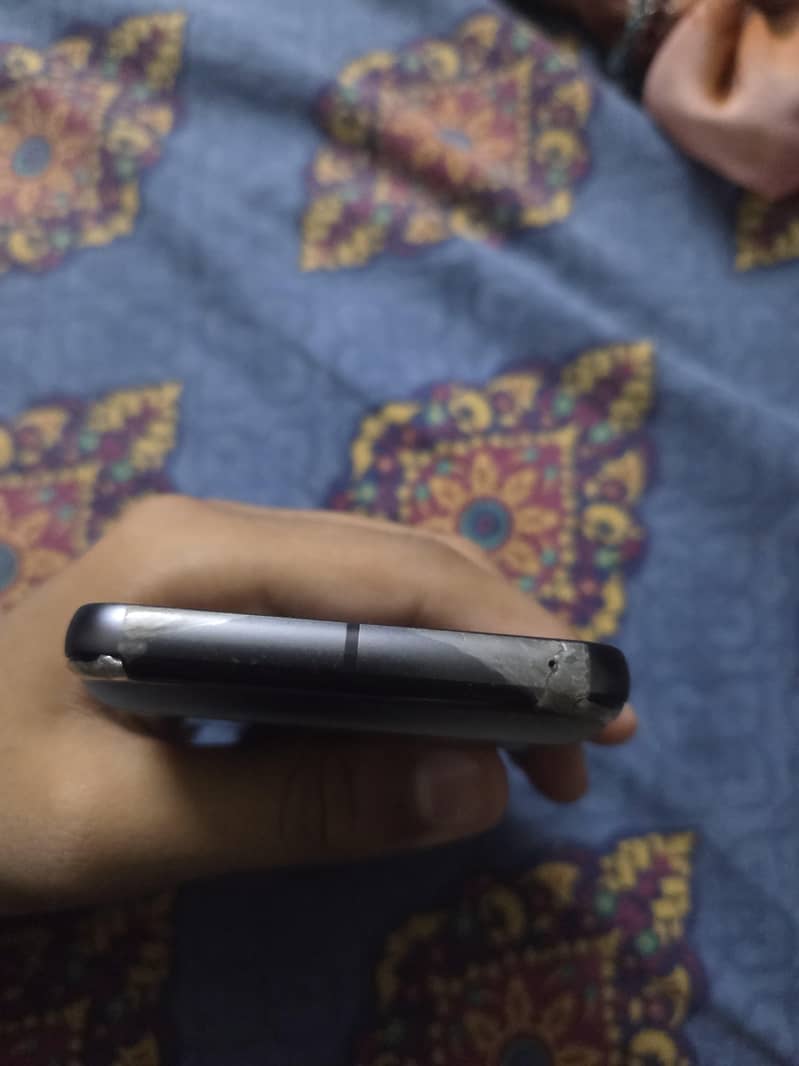 Google Pixel 8 3