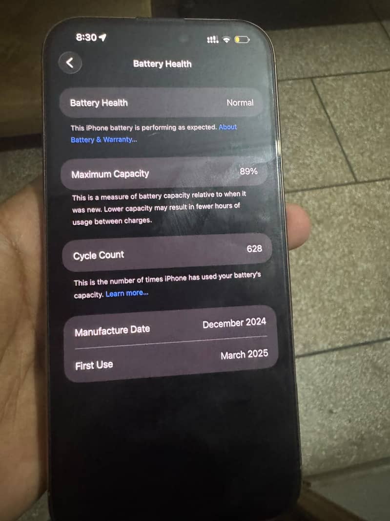 Apple iPhone 16 Pro Max 2