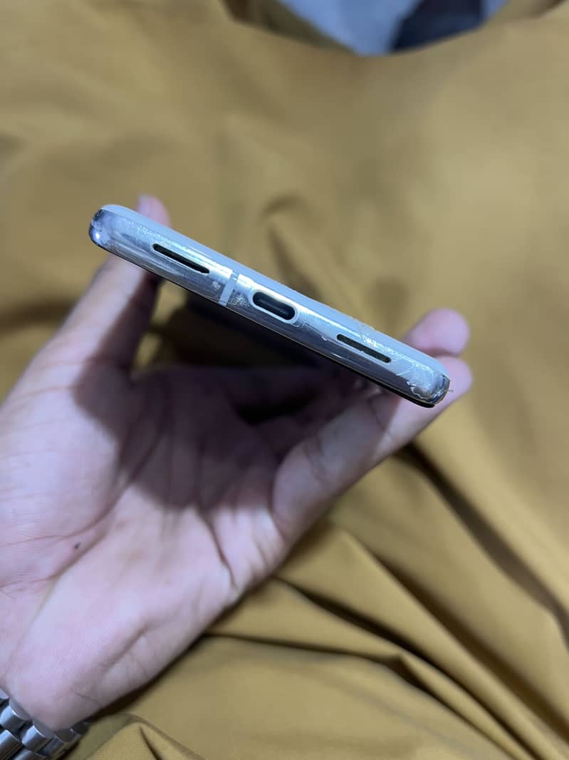 One Plus 7pro 3
