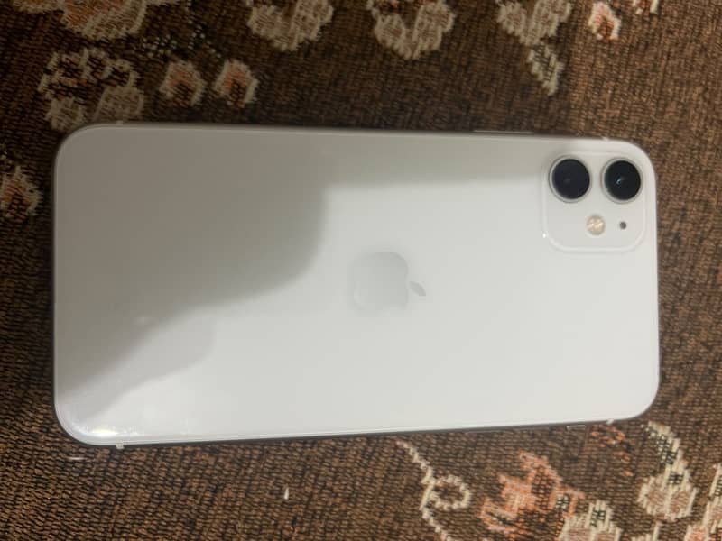 Apple iPhone 11 0