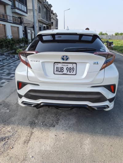 Toyota C-HR 2019