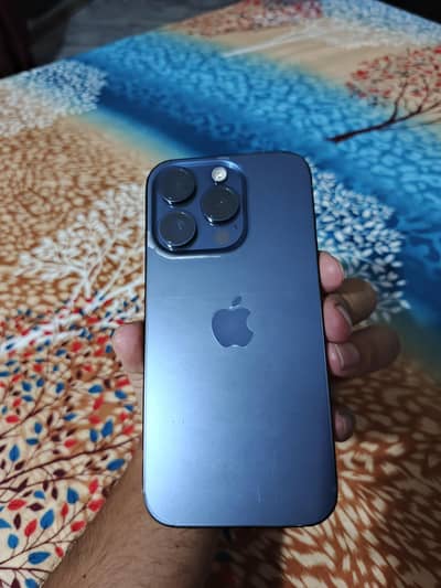 Apple iPhone 15 Pro