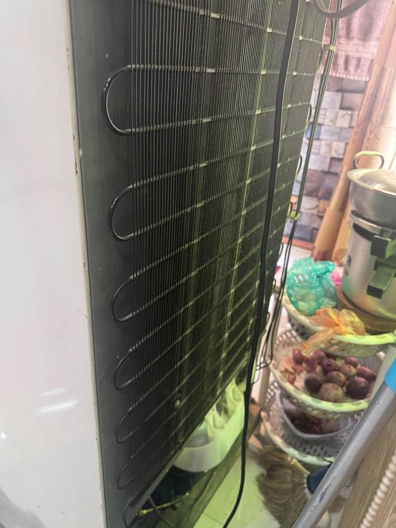 refrigerator 3