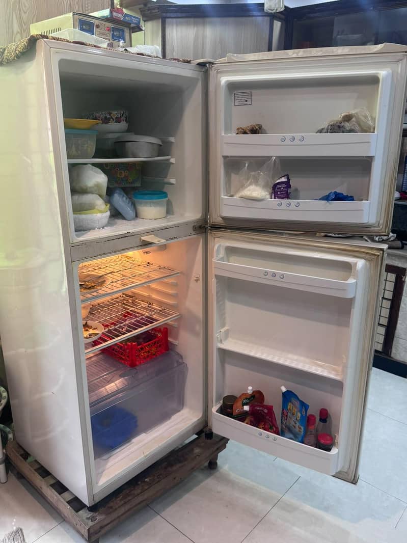 refrigerator 4