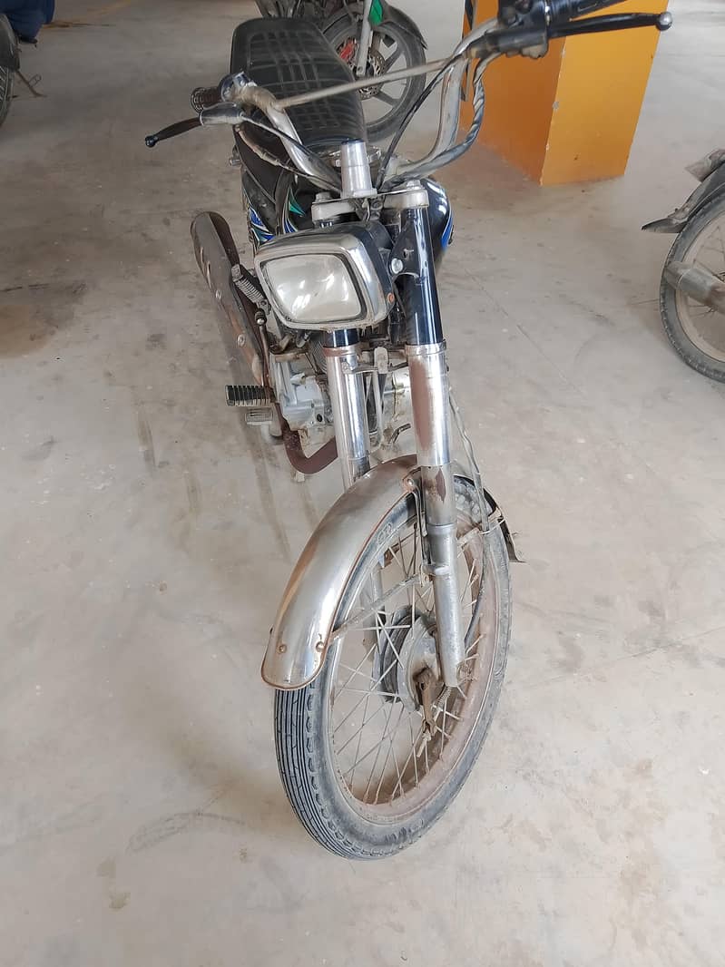 Unique 125 2