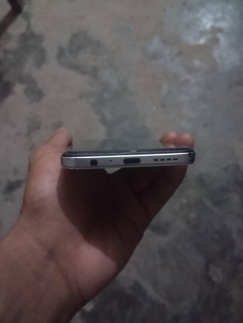 Infinix note12 4