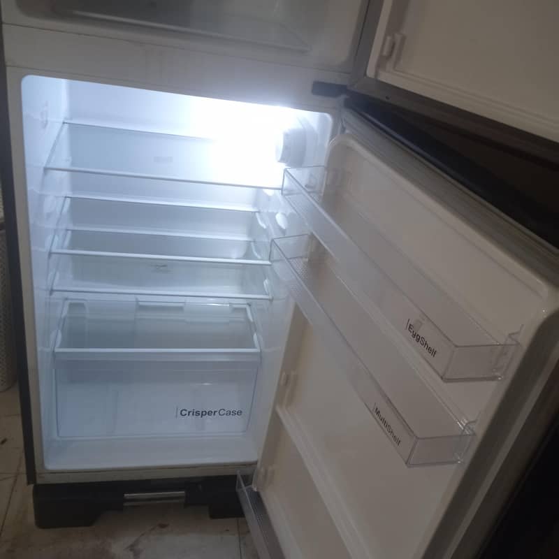 Dawlance refrigerator 3