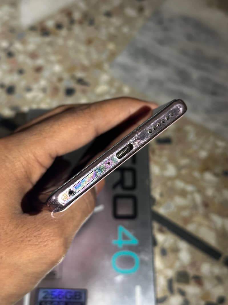 Infinix Zero 40 2