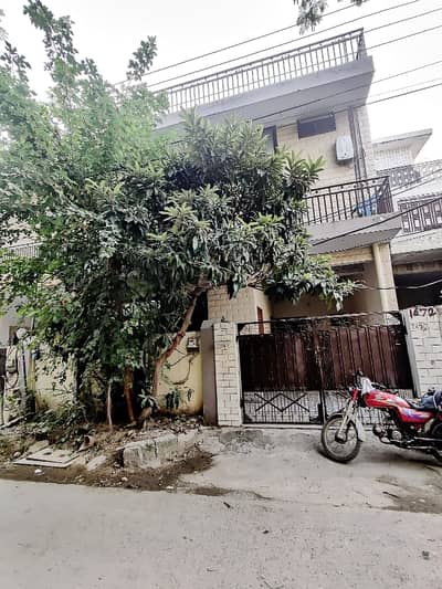 I-10/2 Size 6 Marla Double Storey House For Sale  Near Markaz Invester
