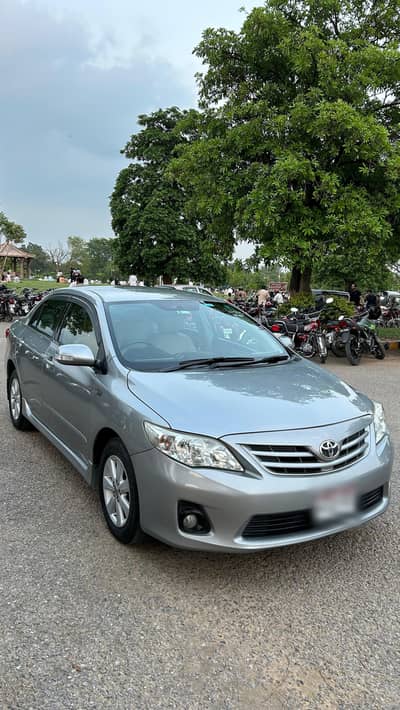 Toyota Corolla Altis 2013 - 6 Speed Forward