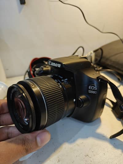 cannon 1200D
