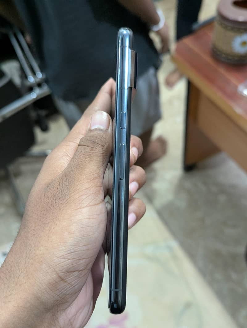 Google Pixel 8 Pro 1