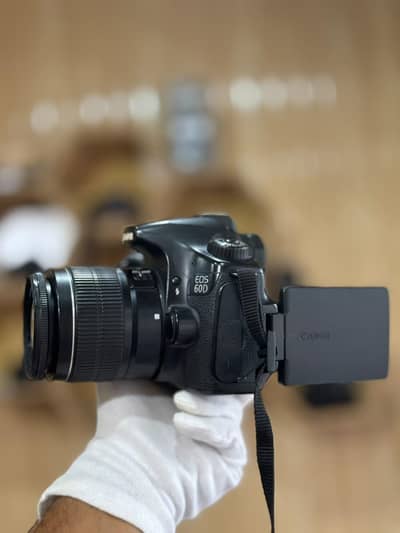 Canon 60d with 18 55mm lens | Professional model for photo/video shoot