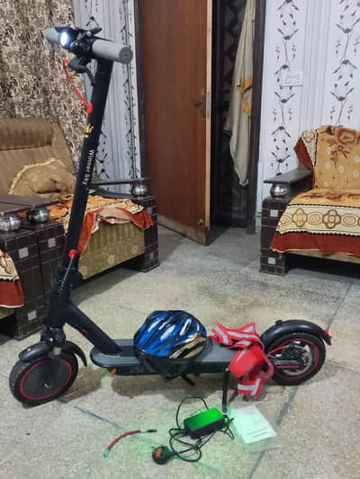 scooty