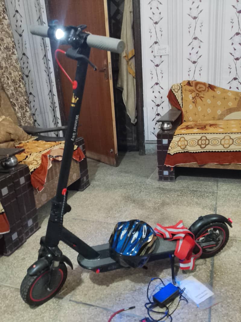 scooty 1