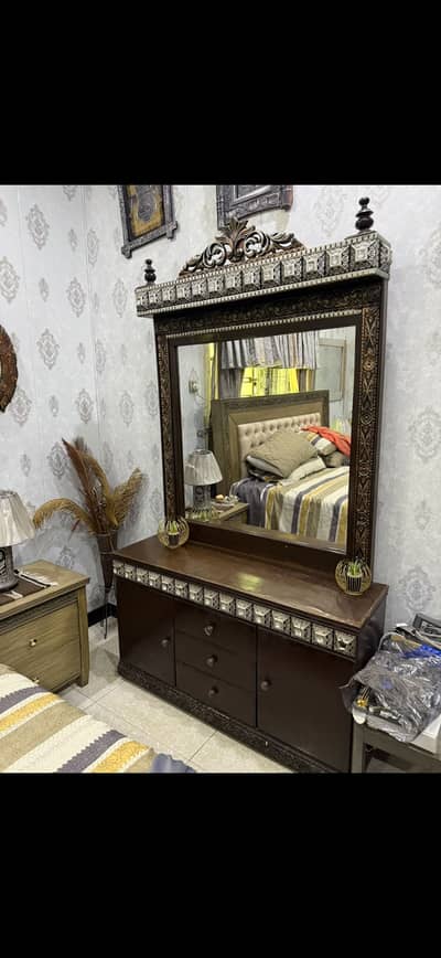 Pure wooden dressing table premium new condition dresser
