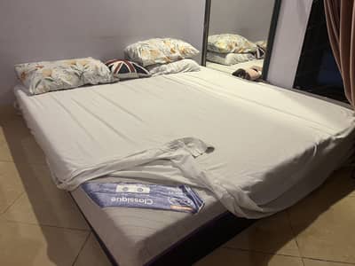 MASTER MOLTY FORM SOFT SPRING MATTRESS