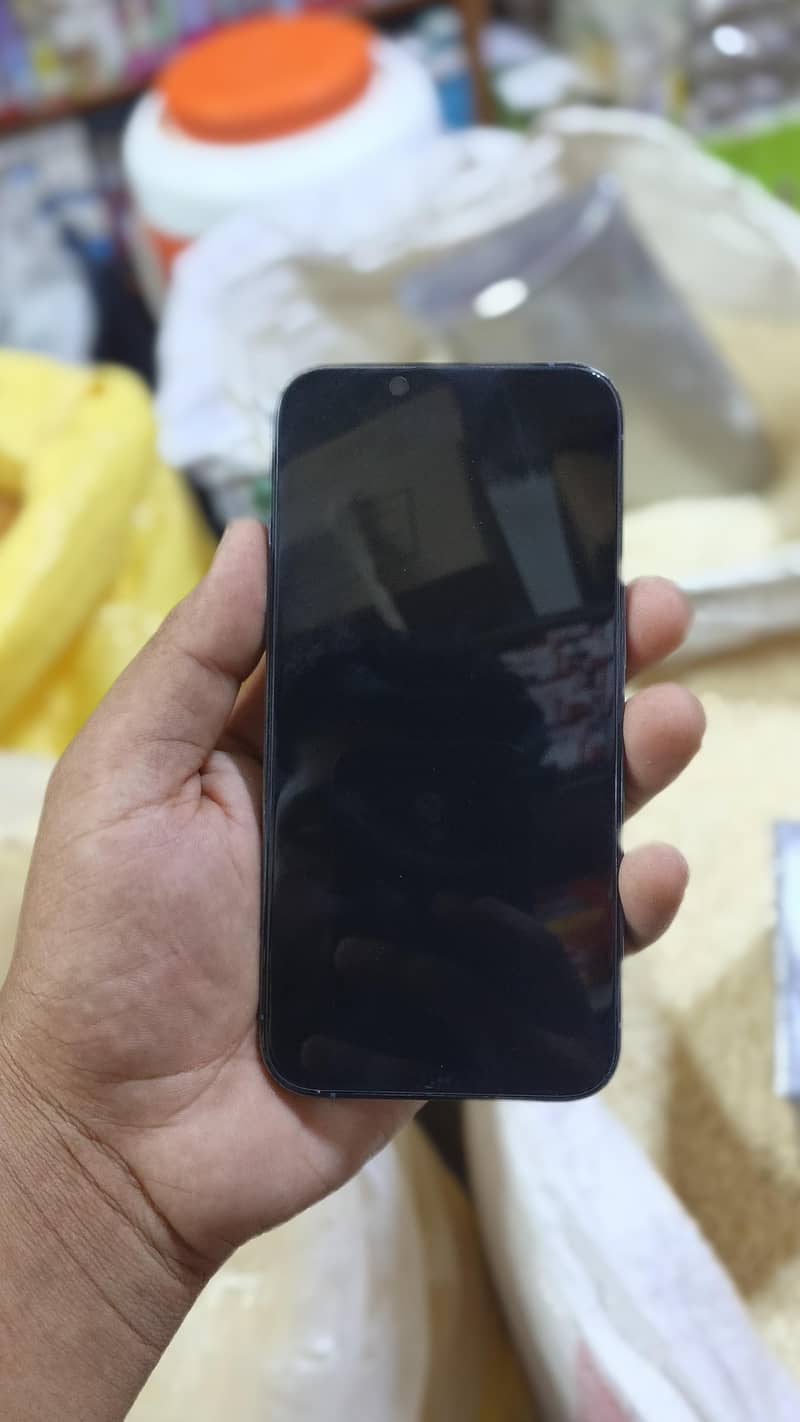 Apple iPhone 13 Pro 3