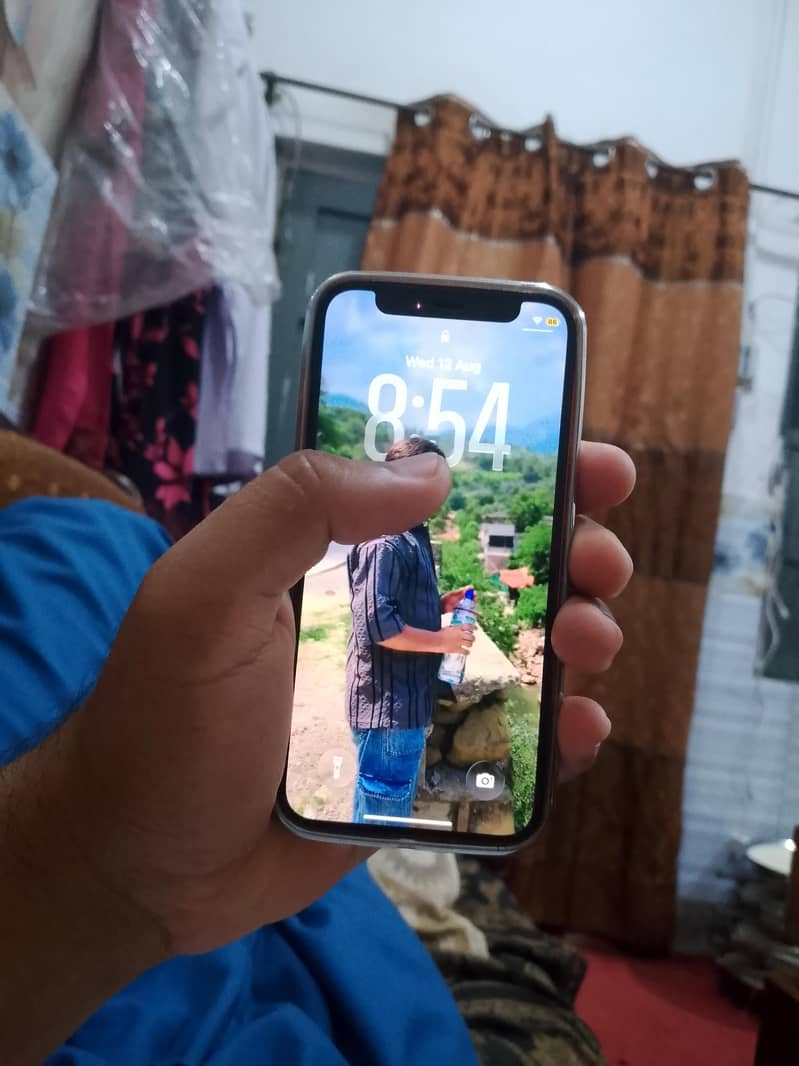 Apple iPhone 12 mini 1