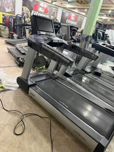 STEX Commercial Treadmill for Sale | Professional Gym Machine