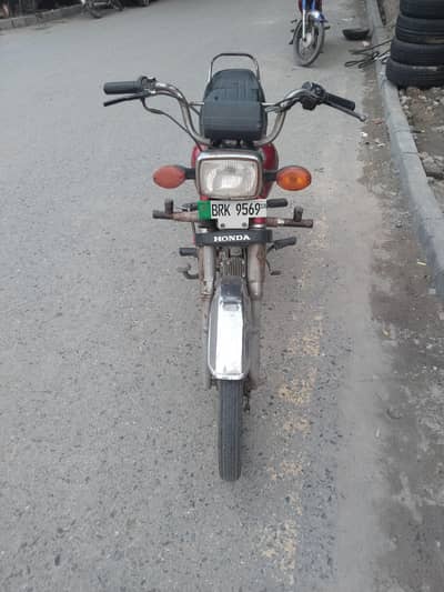 urgent sale PK70